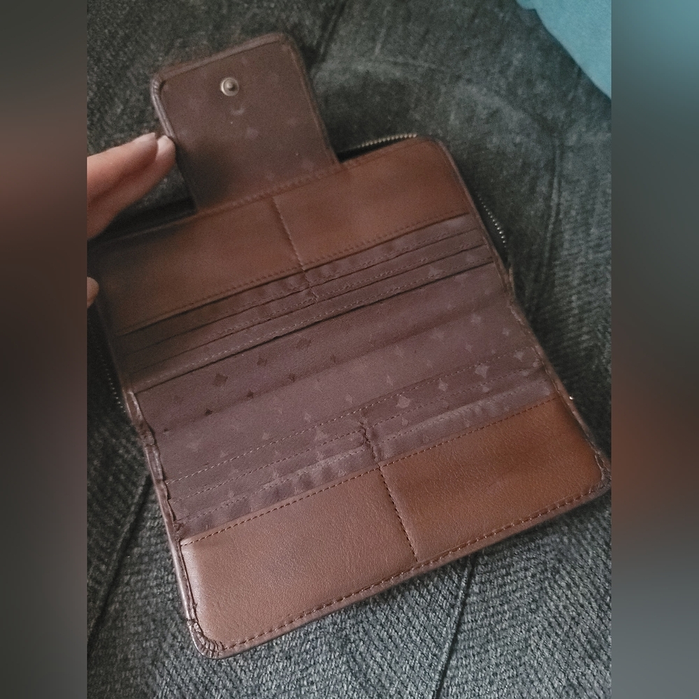 Fossil Vintage Chocolate Leather Wallet - Picture 6 of 9